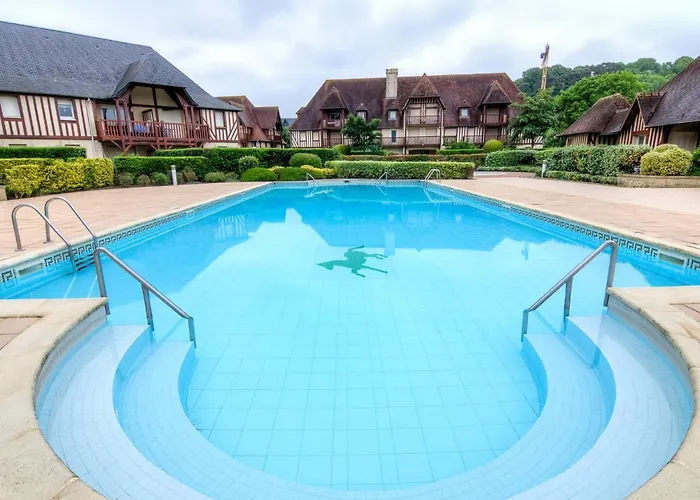 Apartment Domaine De Clairefontaine-3 By Interhome Deauville